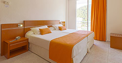 Habitación Familiar